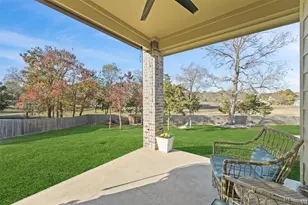 1700 Twin Oaks Cir, Brenham, TX 77833 - Photo 1