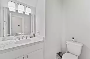 1700 Twin Oaks Cir, Brenham, TX 77833 - Photo 11