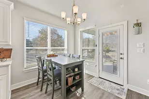 1700 Twin Oaks Cir, Brenham, TX 77833 - Photo 9