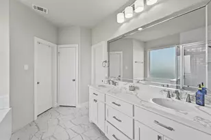 1700 Twin Oaks Cir, Brenham, TX 77833 - Photo 13