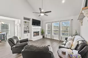 1700 Twin Oaks Cir, Brenham, TX 77833 - Photo 11