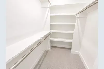 5018 Dieppe Street, Houston, TX 77033 - Photo 9
