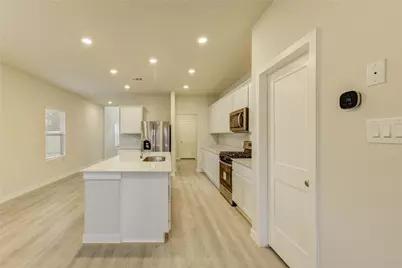 21526 George Wayne Way, Balch Springs, TX 77379 - Photo 9