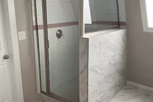 4020 Las Palmas St, Galveston, TX 77554 - Photo 5