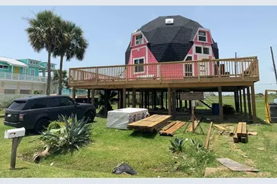 4020 Las Palmas Street, Galveston, TX 77554 - Photo 1