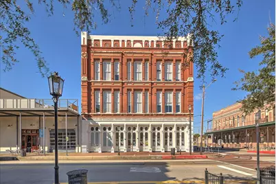 2206 Strand #302, Galveston, TX 77550 - Photo 3