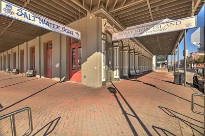 2206 Strand #302, Galveston, TX 77550 - Photo 33