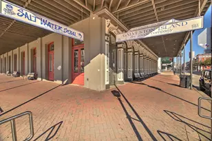 2206 Strand, Galveston, TX 77550 - Photo 33