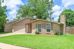 15510 Sierra Valle Dr, Houston, TX 77083 - Photo 3