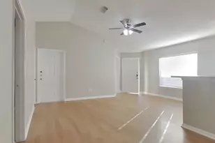 3114 Boynton Dr, Houston, TX 77045 - Photo 3