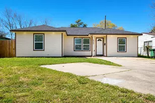 8150 Herschelwood St, Houston, TX 77033 - Photo 1