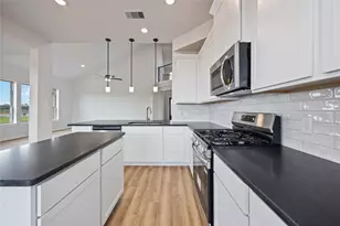 6711 Pelican Ln, Beasley, TX 77417 - Photo 9