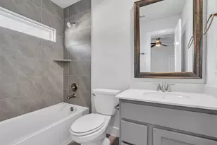 16 Clearview Terrace Pl, The Woodlands, TX 77375 - Photo 39