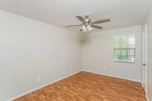 8431 Pines Pl Dr, Humble, TX 77346 - Photo 13