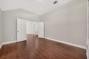 12222 Aspen Ln, Stafford, TX 77477 - Photo 15