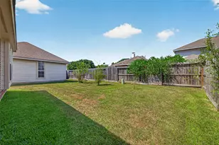 12222 Aspen Ln, Stafford, TX 77477 - Photo 41