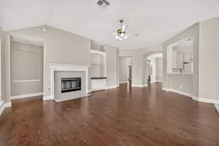 12222 Aspen Ln, Stafford, TX 77477 - Photo 11