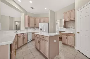 12222 Aspen Ln, Stafford, TX 77477 - Photo 13