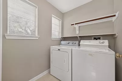 12222 Aspen Lane, Stafford, TX 77477 - Photo 17