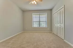 78 Douvaine Ct, The Woodlands, TX 77382 - Photo 31