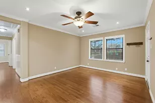 4406 Marlborough Dr, Houston, TX 77092 - Photo 9