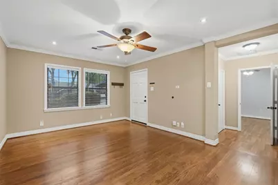 4406 Marlborough Drive, Houston, TX 77092 - Photo 11