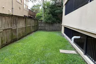 2203 Dorrington St, Houston, TX 77030 - Photo 27