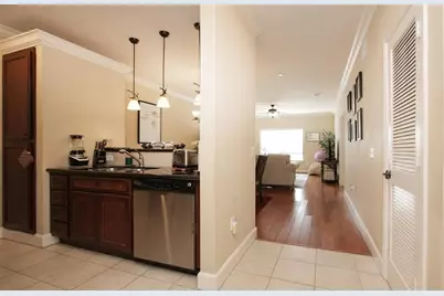 2203 Dorrington Street #208, Houston, TX 77030 - Photo 11