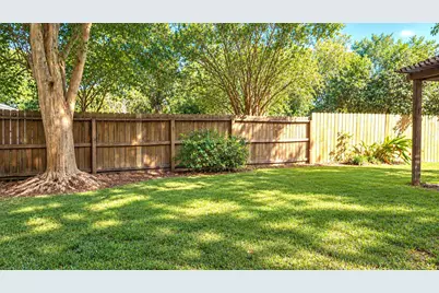 2811 New England Court, Webster, TX 77598 - Photo 17
