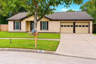 2811 New England Ct, Webster, TX 77598 - Photo 1