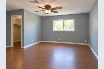 2811 New England Court, Webster, TX 77598 - Photo 15