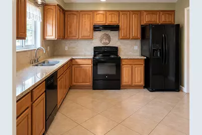2811 New England Court, Webster, TX 77598 - Photo 7