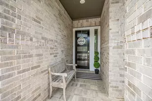 401 Coppice Creek Ln, Montgomery, TX 77316 - Photo 5