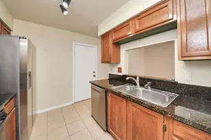 7447 Cambridge St, Houston, TX 77054 - Photo 11