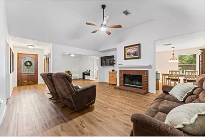 17618 Mill Springs Drive, Spring, TX 77379 - Photo 13