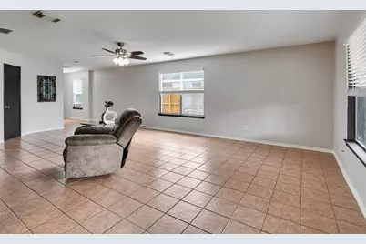 4423 Plumeria Avenue, Baytown, TX 77521 - Photo 15