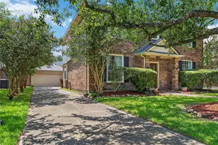 123 Pallins Way, League City, TX 77573 - Photo 3