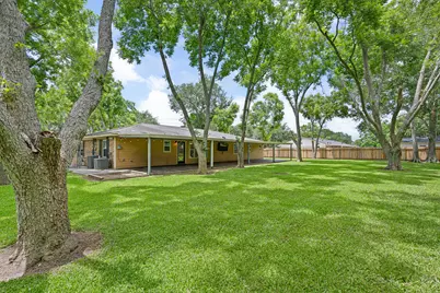 411 E Norris Street, El Campo, TX 77437 - Photo 21