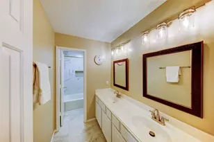 3223 Crescent Bay Dr, League City, TX 77573 - Photo 33