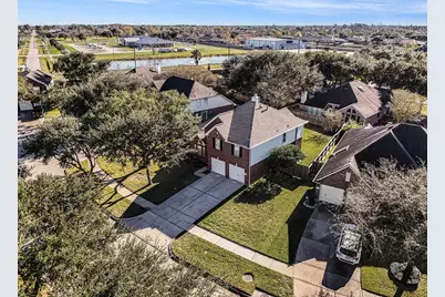 3223 Crescent Bay Drive, League City, TX 77573 - Photo 3