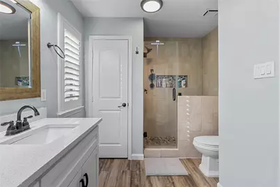 504 Teal Drive, Dickinson, TX 77539 - Photo 11