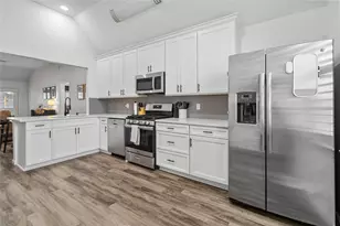 504 Teal Dr, Dickinson, TX 77539 - Photo 7