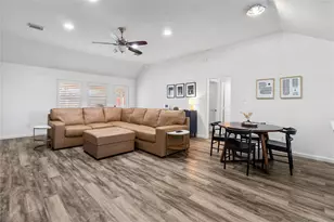 504 Teal Dr, Dickinson, TX 77539 - Photo 5