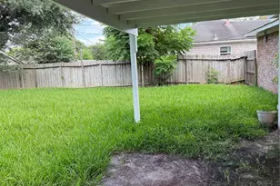 9002 Roos, Houston, TX 77036 - Photo 29