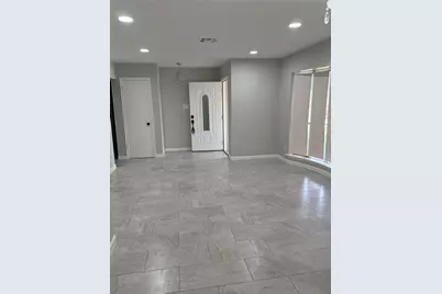 9002 Roos, Houston, TX 77036 - Photo 7