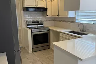 9002 Roos, Houston, TX 77036 - Photo 17