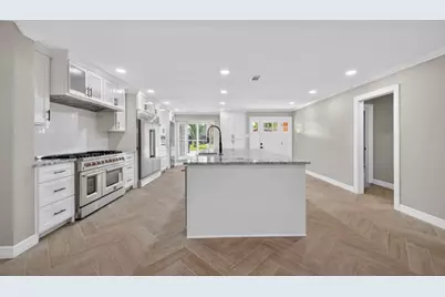 1104 Sagebrush Trail, Baytown, TX 77521 - Photo 9