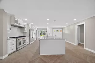 1104 Sagebrush Trail, Baytown, TX 77521 - Photo 9