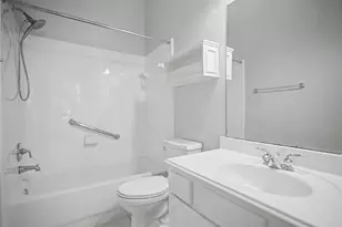 2409 S Venice Dr, Pearland, TX 77581 - Photo 23