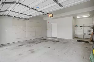 2409 S Venice Dr, Pearland, TX 77581 - Photo 25